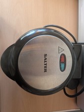 Salter Omelette Maker